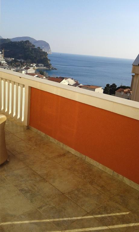 Oro Apartments Petrovac na moru Zimmer foto