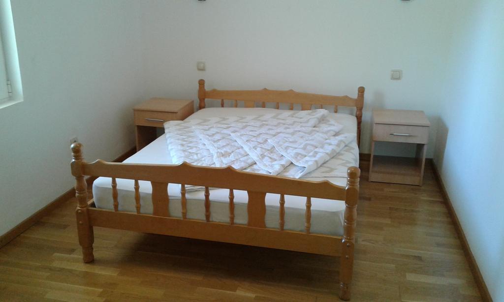 Oro Apartments Petrovac na moru Zimmer foto