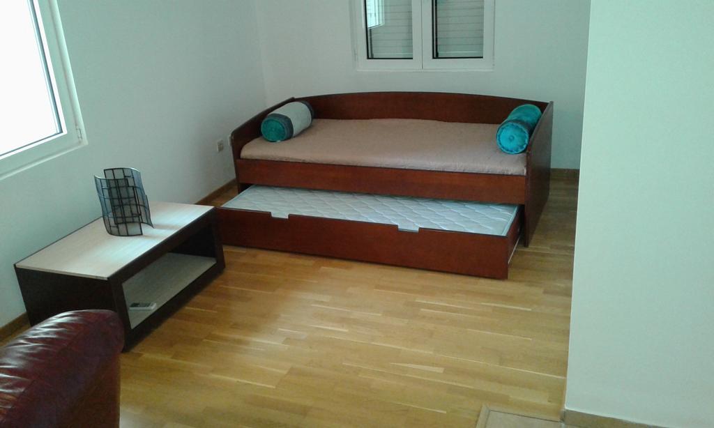 Oro Apartments Petrovac na moru Zimmer foto