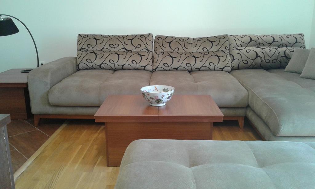 Oro Apartments Petrovac na moru Zimmer foto