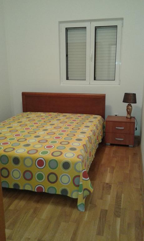 Oro Apartments Petrovac na moru Zimmer foto