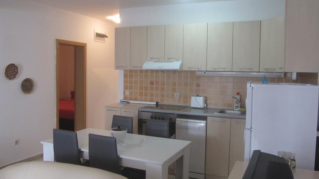 Oro Apartments Petrovac na moru Exterior foto