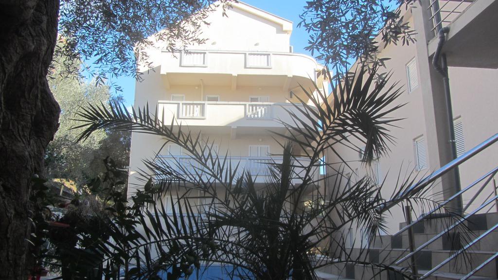 Oro Apartments Petrovac na moru Exterior foto