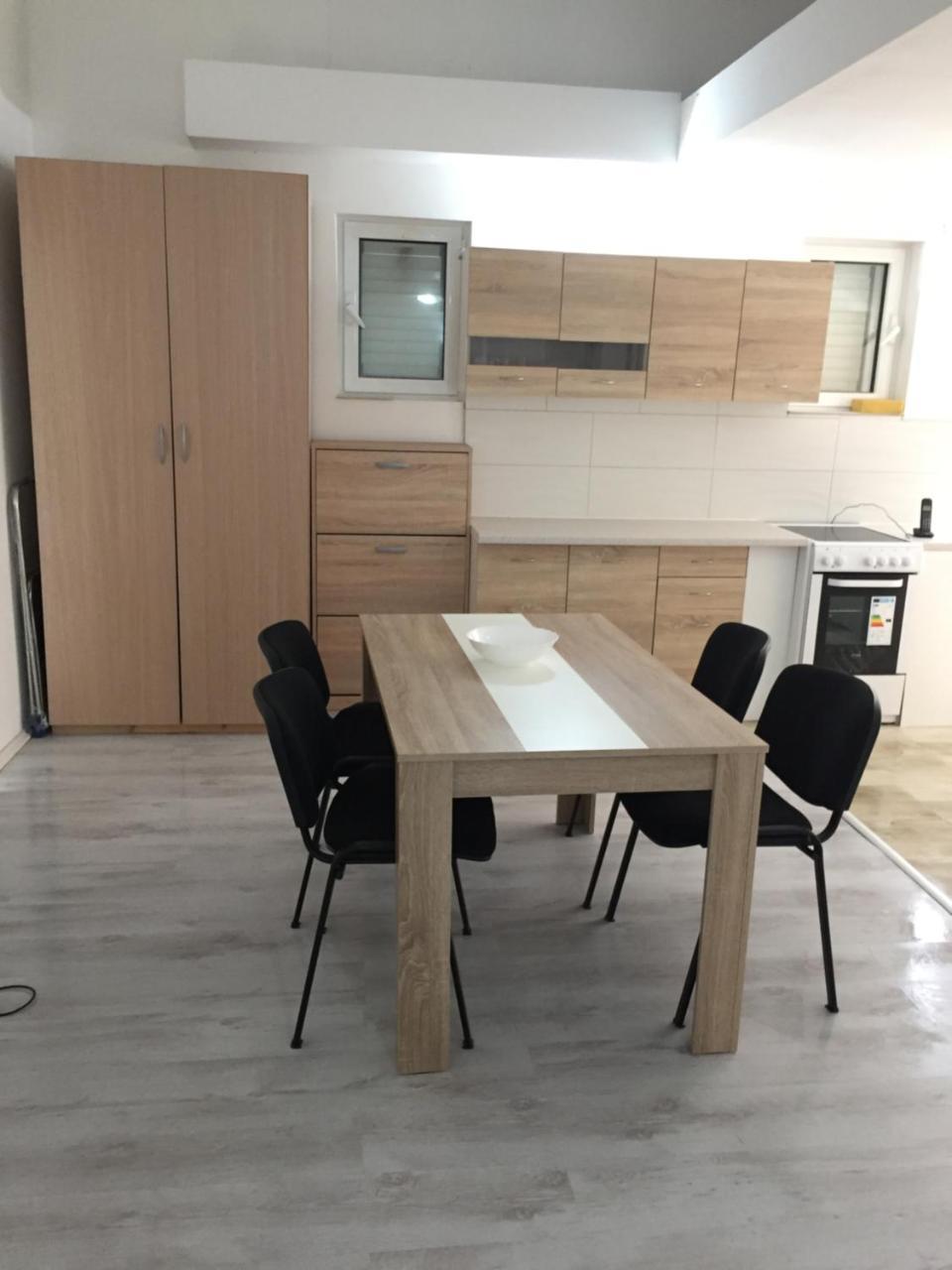 Oro Apartments Petrovac na moru Exterior foto